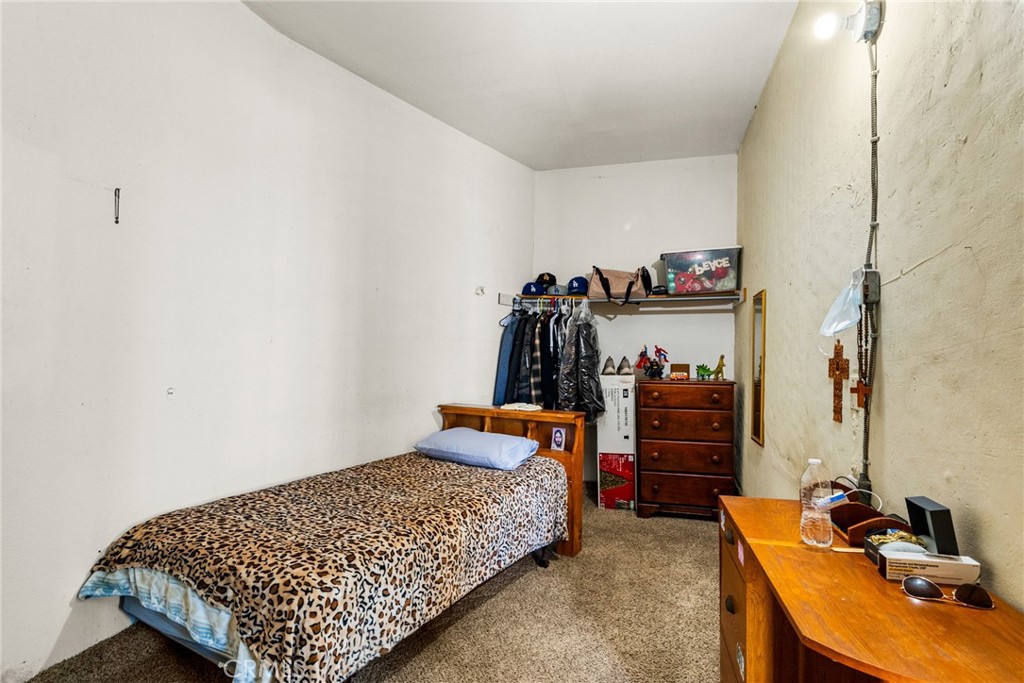 24412 Broad Property Photo 10