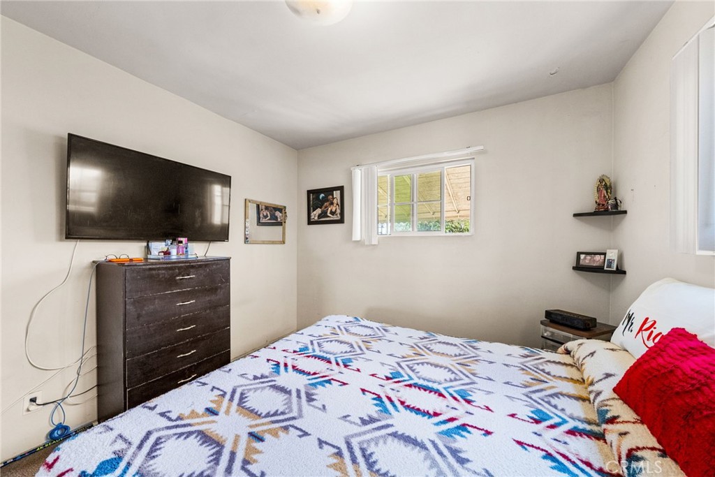 24412 Broad Property Photo 23