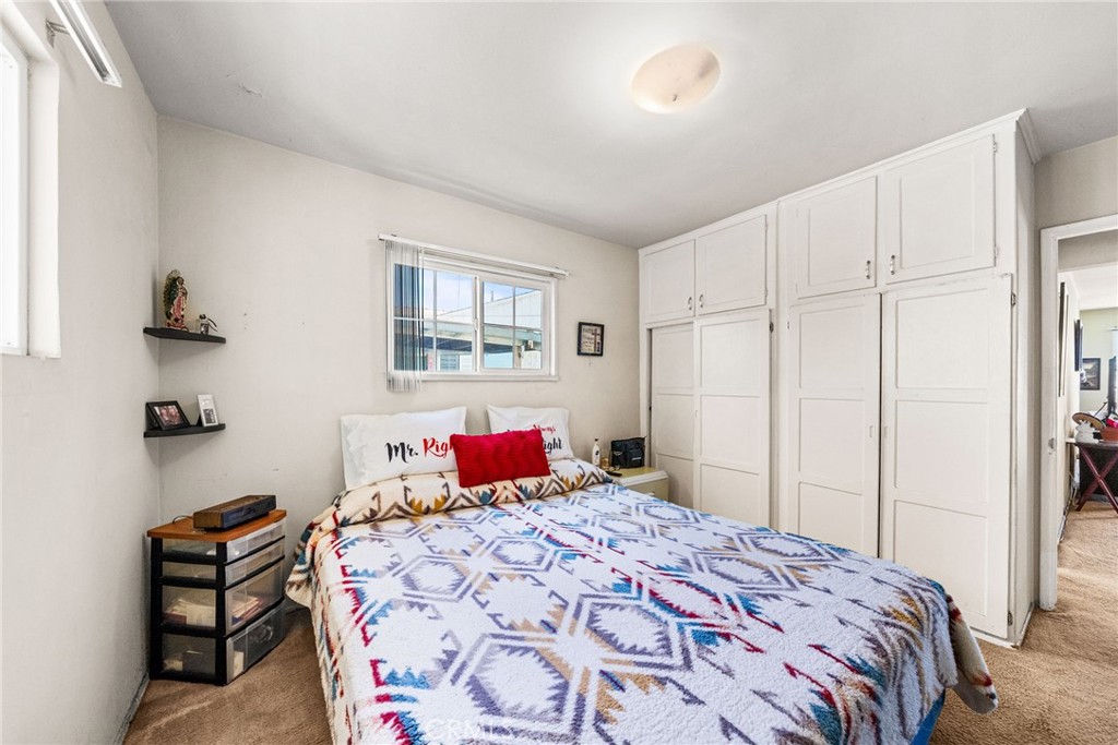 24412 Broad Property Photo 24