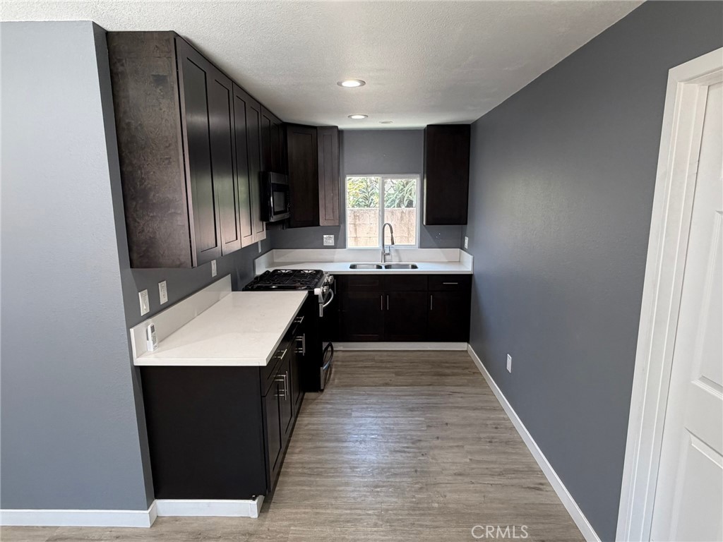 2752 E Harrison Property Photo 11