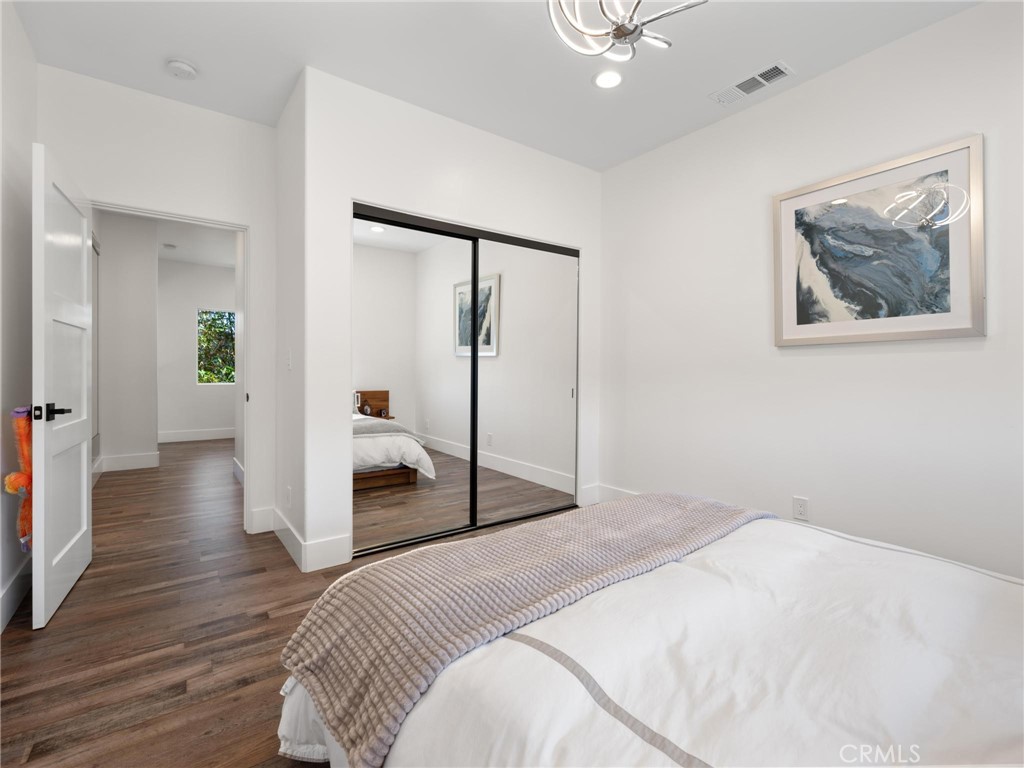 18426 Mansel Property Photo 35