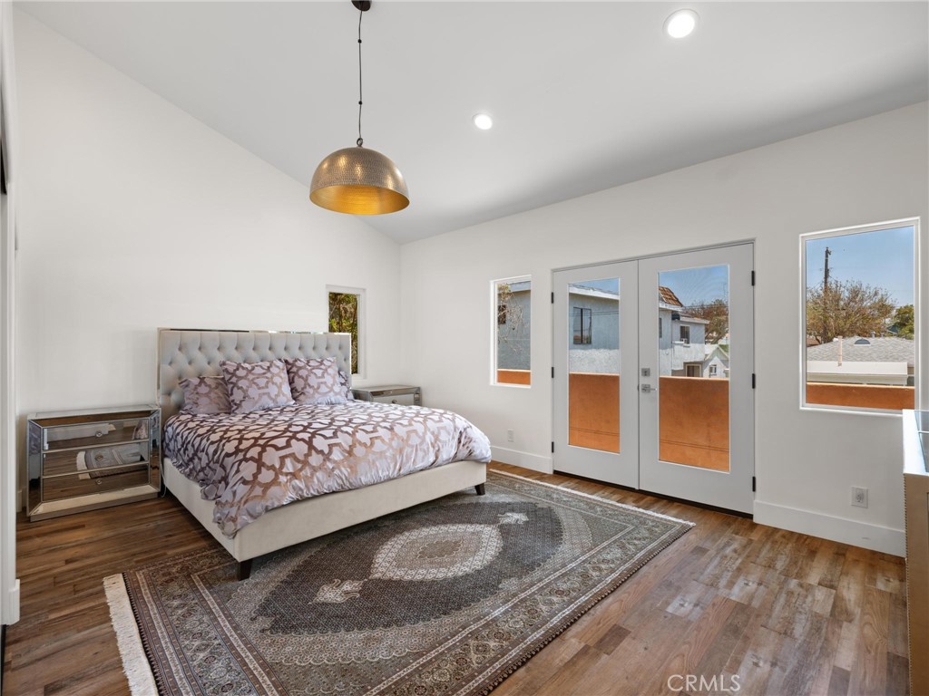18426 Mansel Property Photo 40