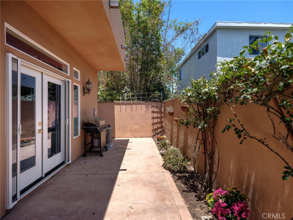 18426 Mansel Property Photo 52