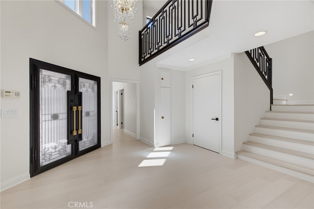 8 Burrell Lane Property Photo 8