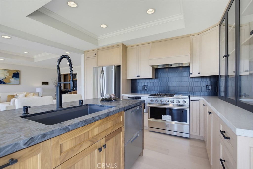 8 Burrell Lane Property Photo 19