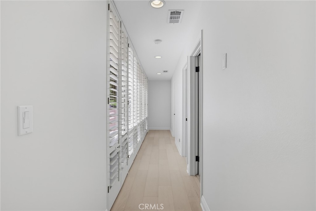 8 Burrell Lane Property Photo 24