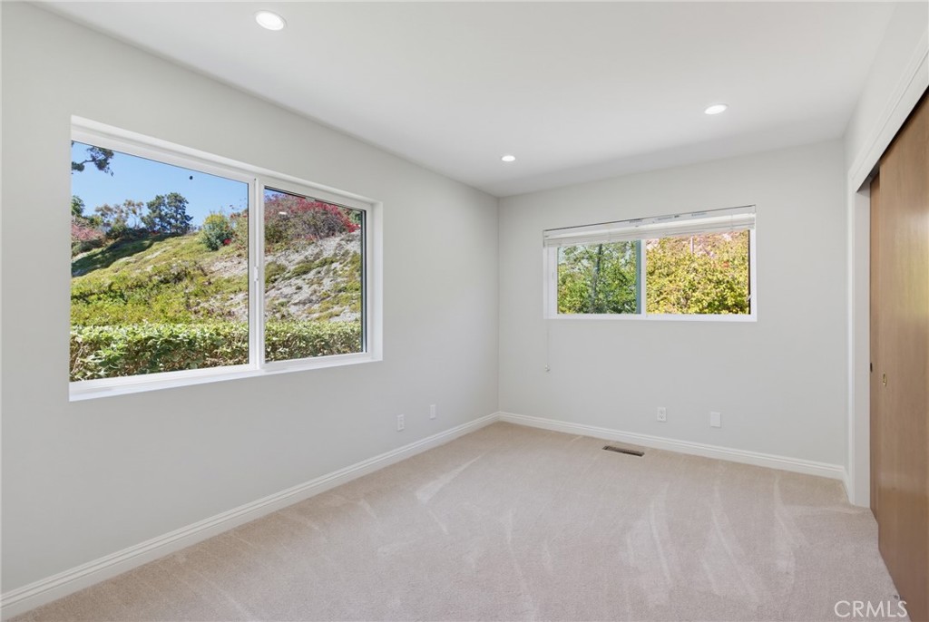 8 Burrell Lane Property Photo 26