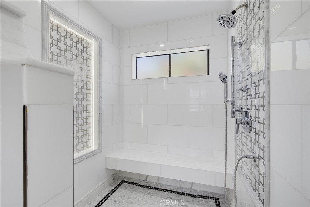 8 Burrell Lane Property Photo 28
