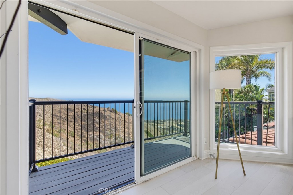 8 Burrell Lane Property Photo 38