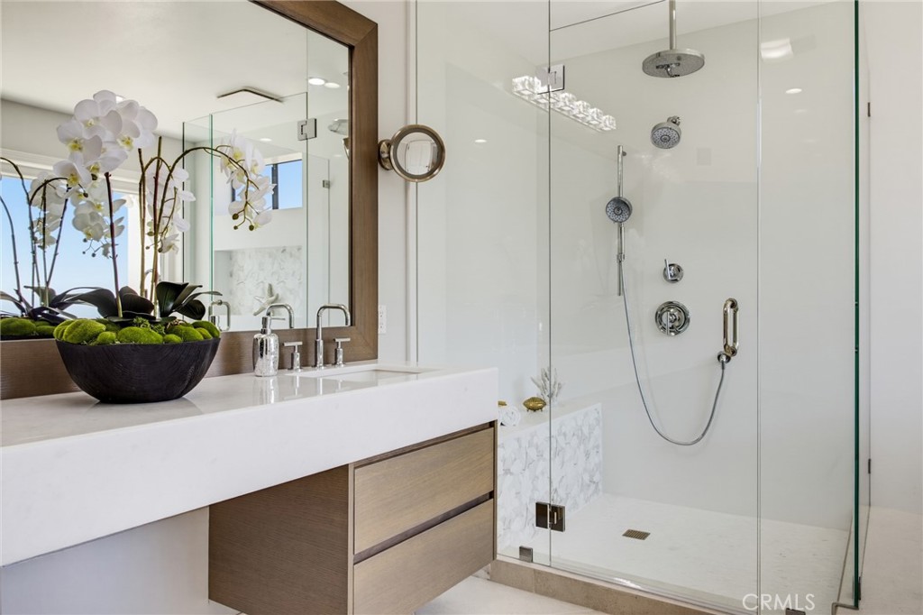 8 Burrell Lane Property Photo 49