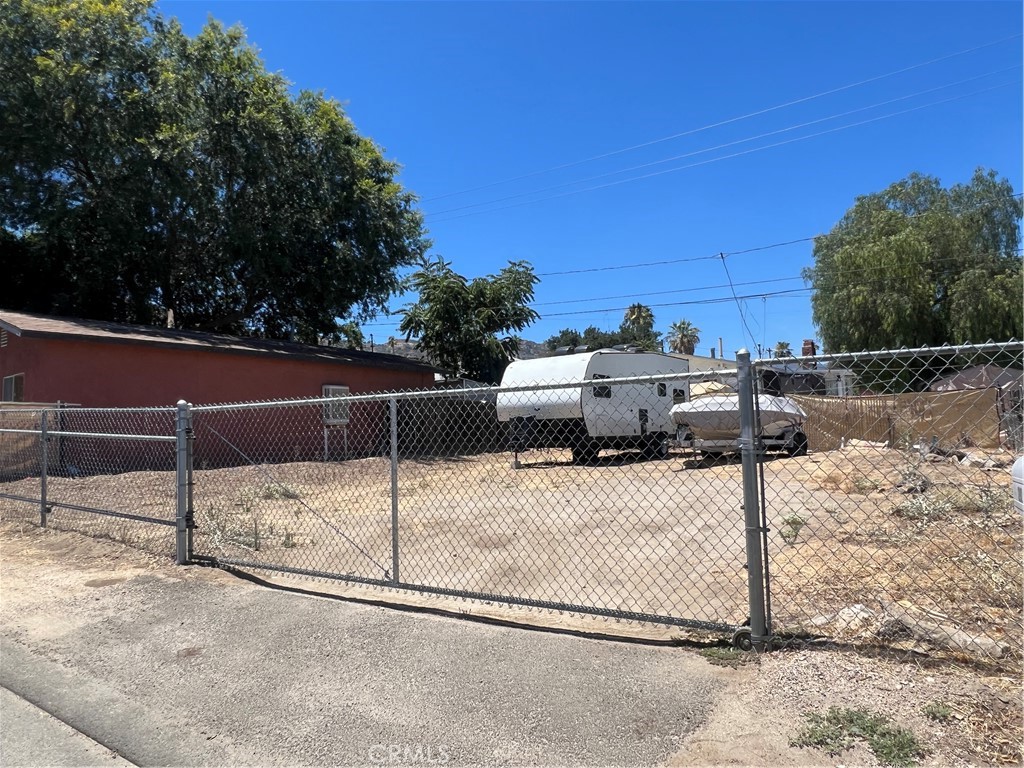 32985 Oleander Property Photo 4