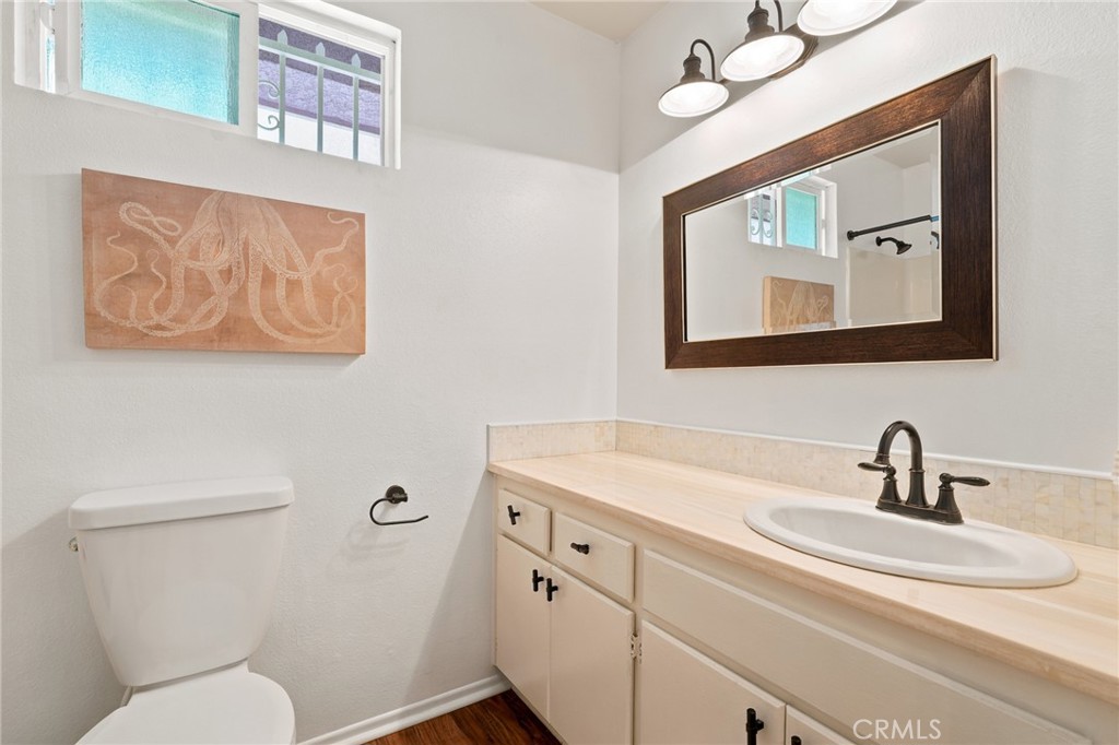 241 Orleans Property Photo 19
