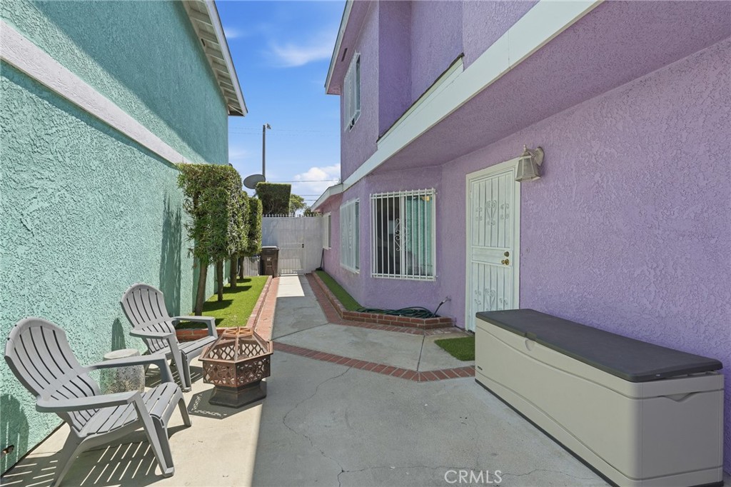 241 Orleans Property Photo 26