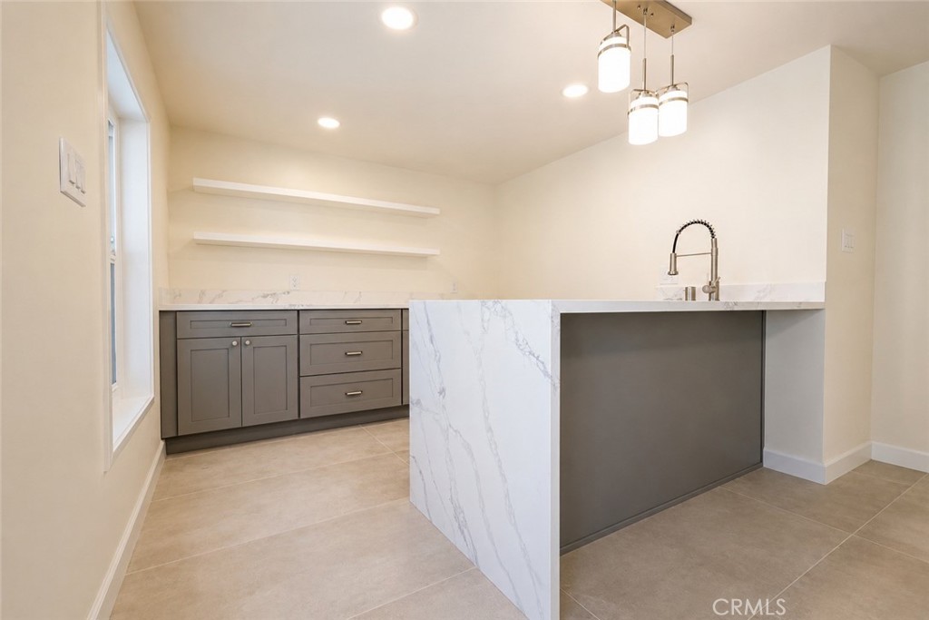 1026 Avenue A Property Photo 37