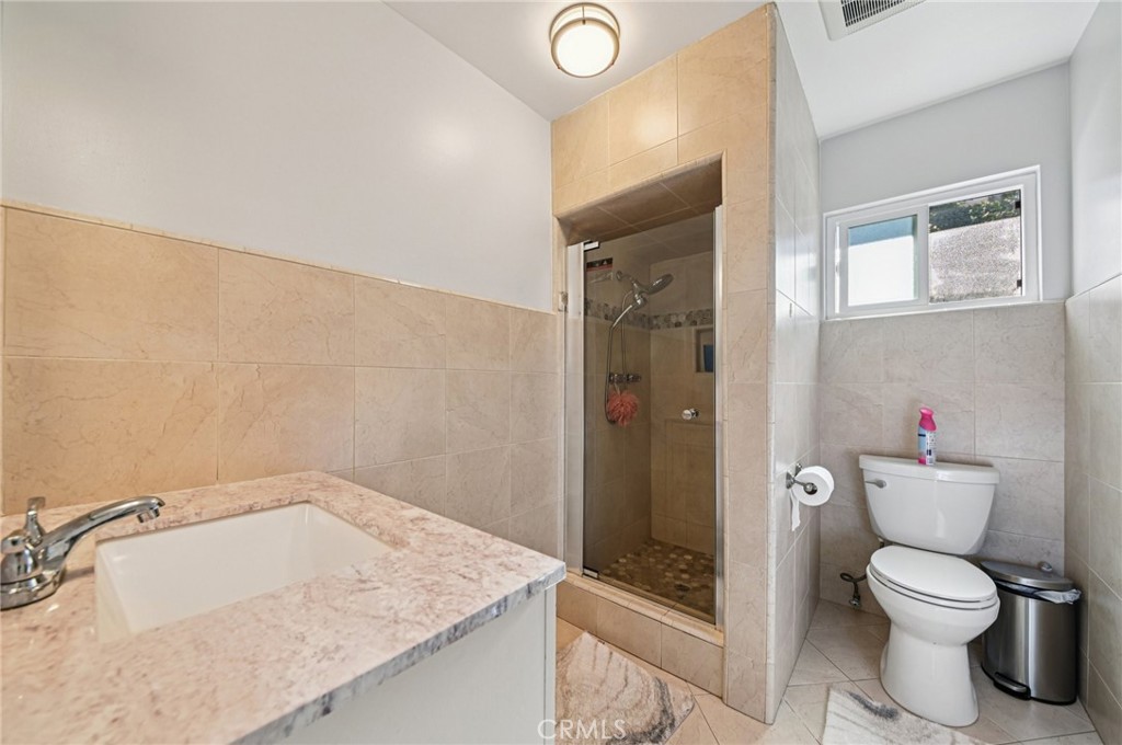 2120 Ronsard Road Property Photo 14