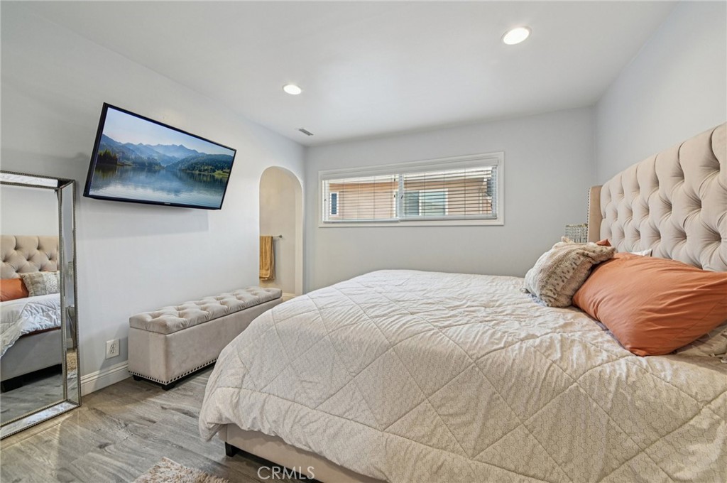 2120 Ronsard Road Property Photo 18