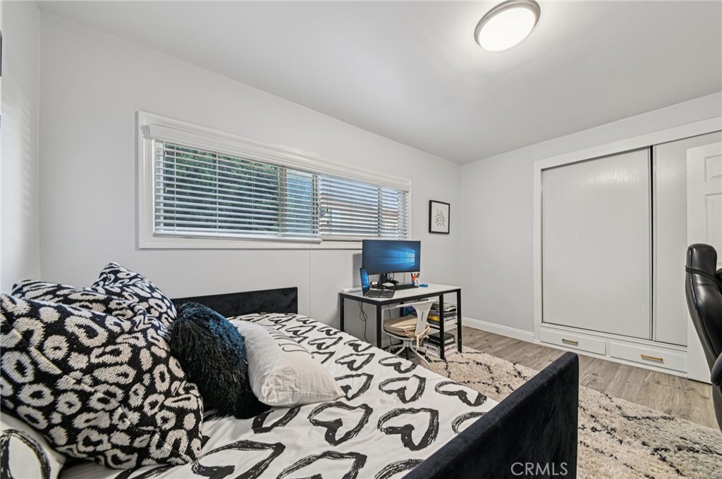 2120 Ronsard Road Property Photo 22