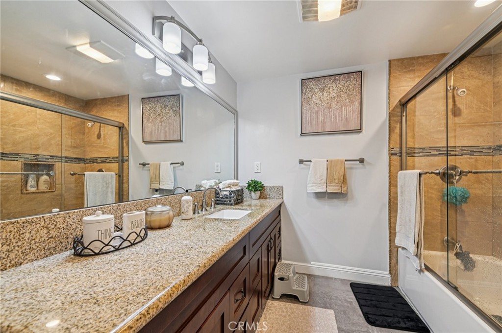 2120 Ronsard Road Property Photo 23