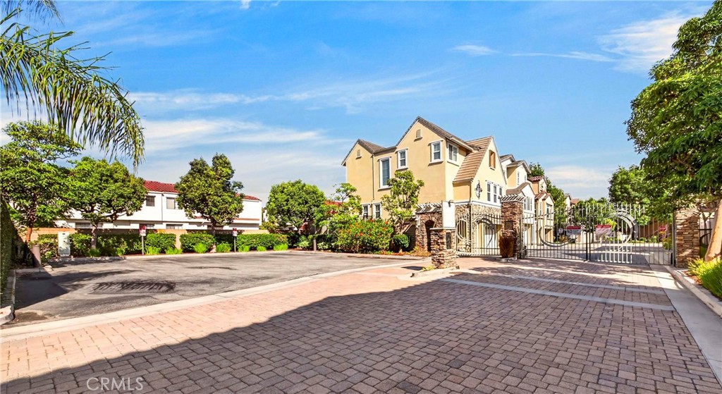 2889 Plaza Del Amo 117 Property Photo 61