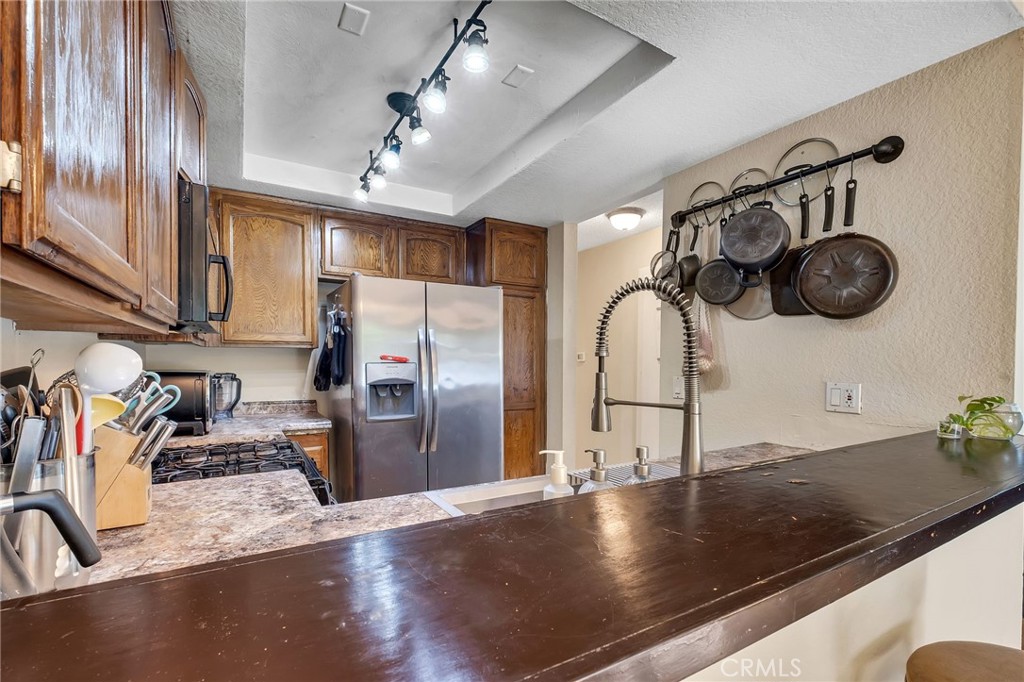 22216 S Vermont Avenue 201b Property Photo 6