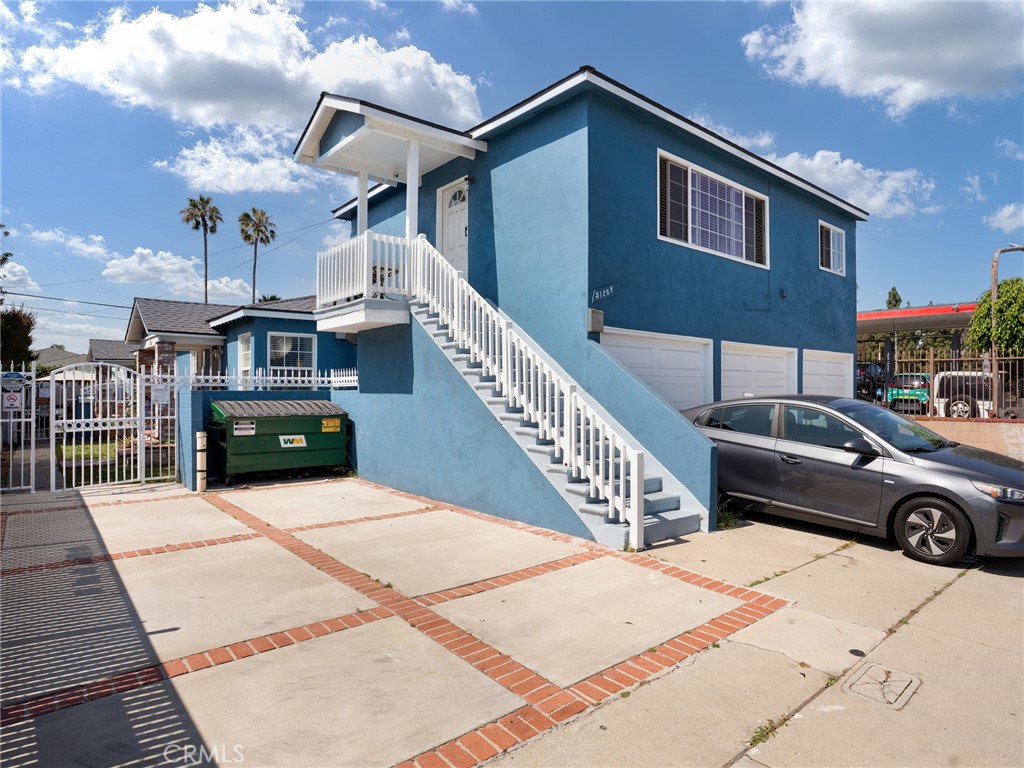 5126 W El Segundo Boulevard Property Photo 2