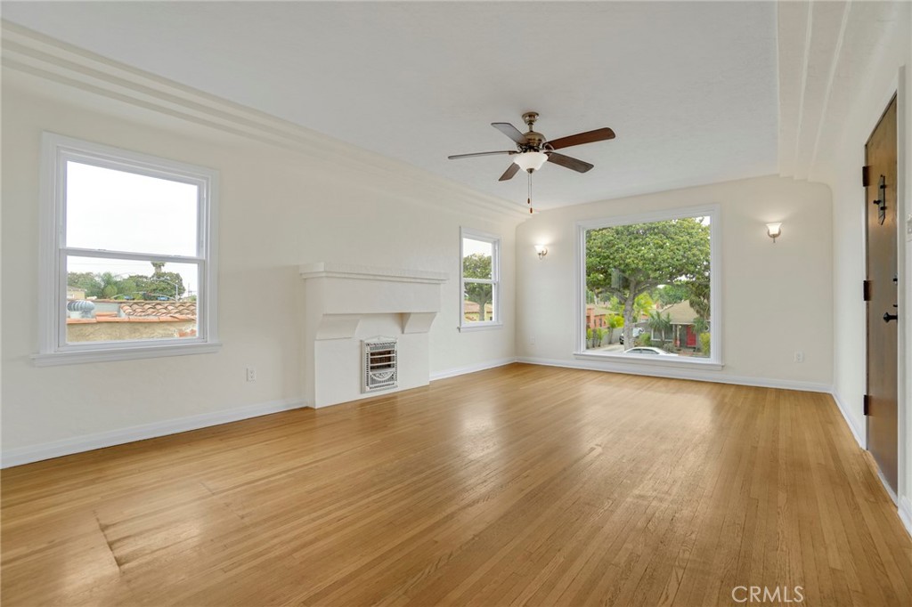2250 Magnolia Property Photo 23