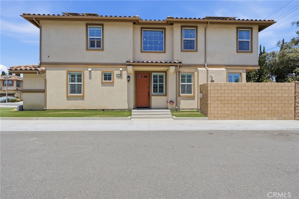 12148 Cambrian Circle Property Photo 3