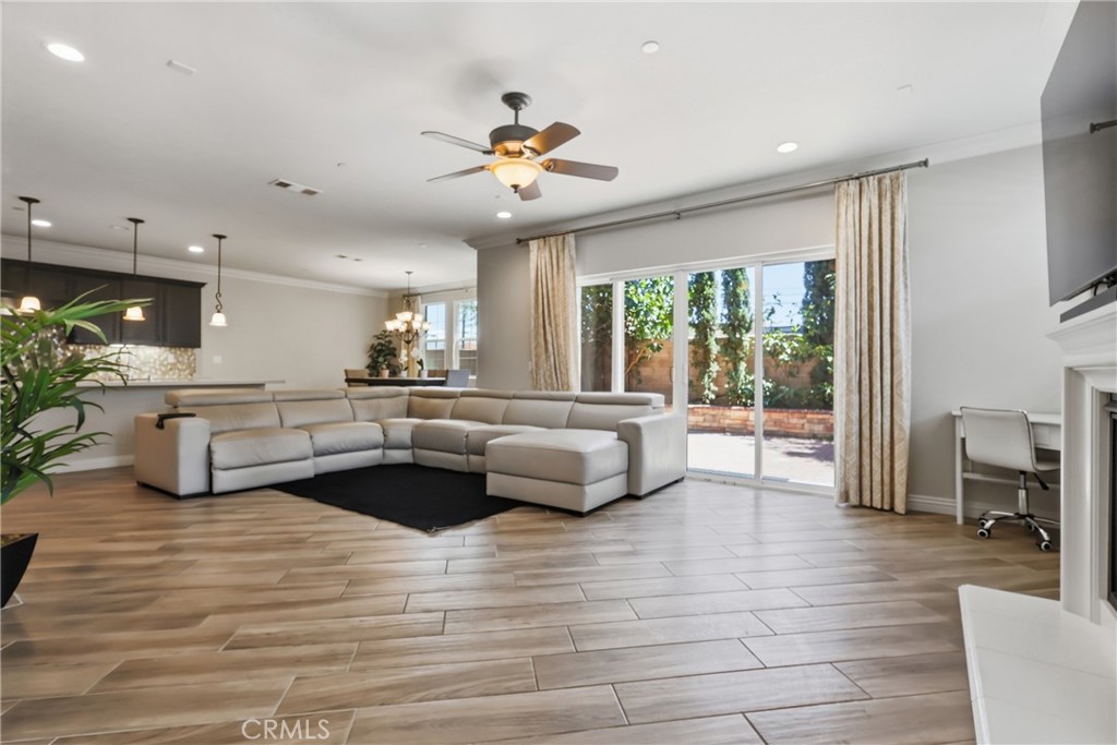 12148 Cambrian Circle Property Photo 11