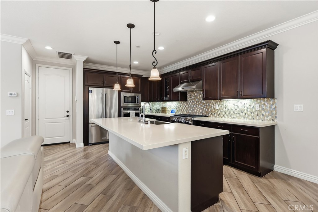 12148 Cambrian Circle Property Photo 15