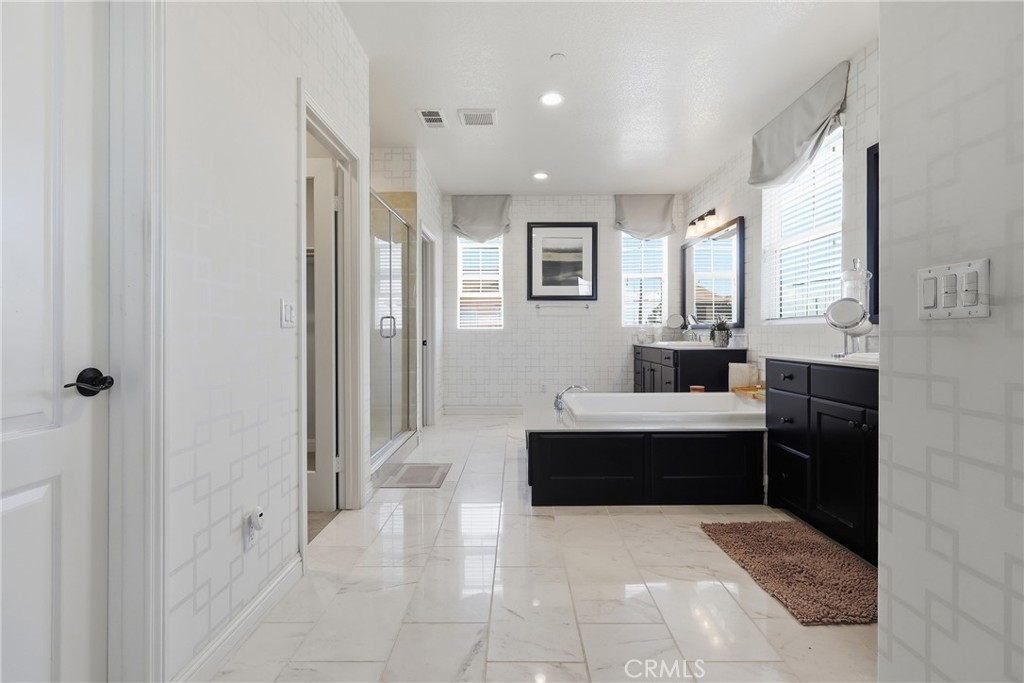 12148 Cambrian Circle Property Photo 24