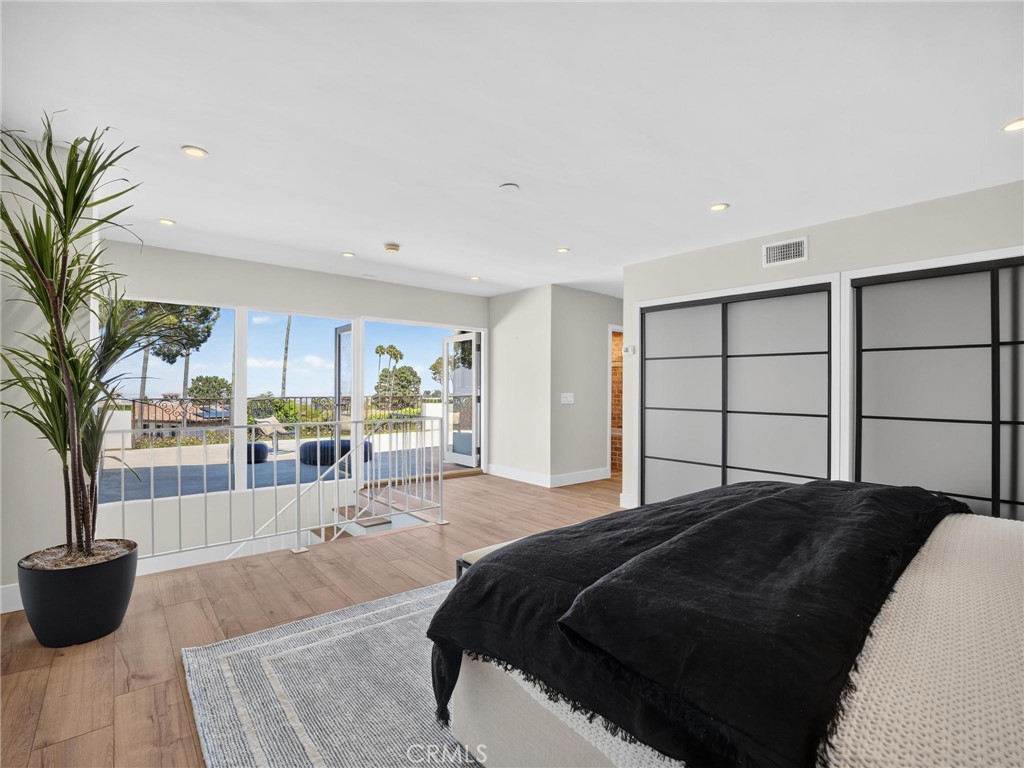988 Via Rincon Property Photo 4