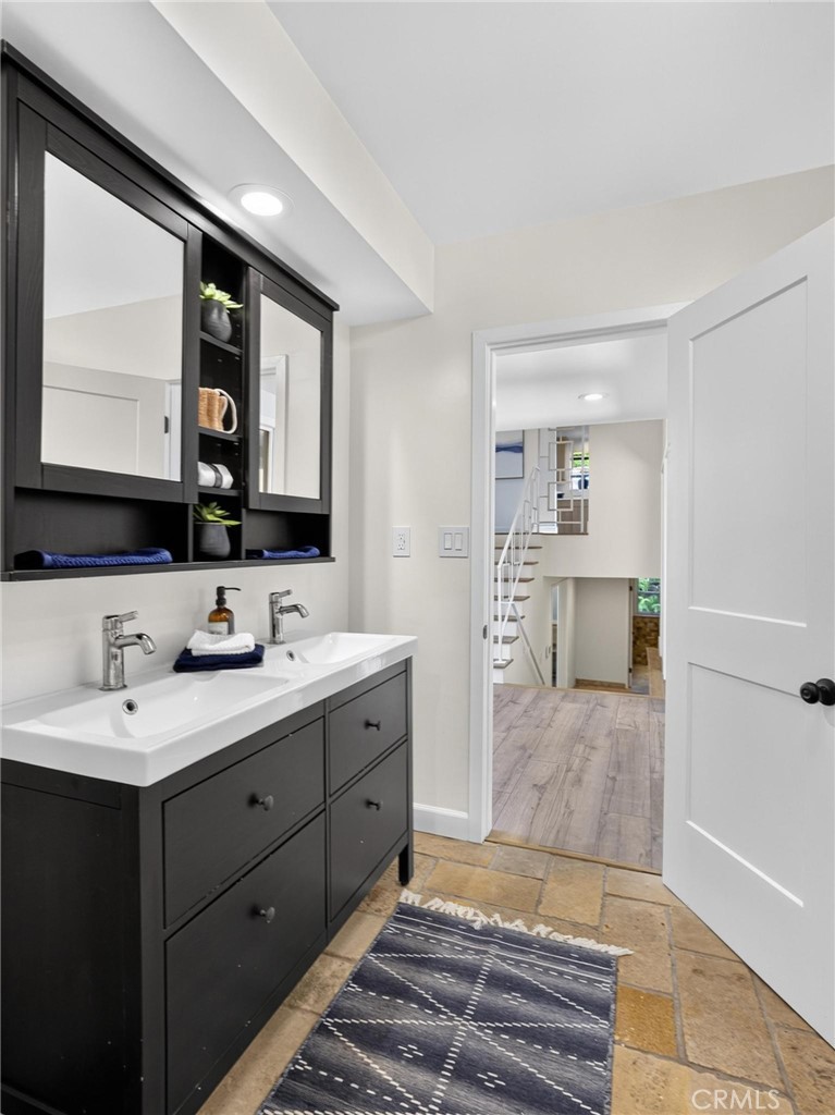 988 Via Rincon Property Photo 14