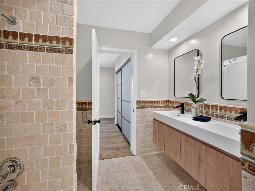 988 Via Rincon Property Photo 22