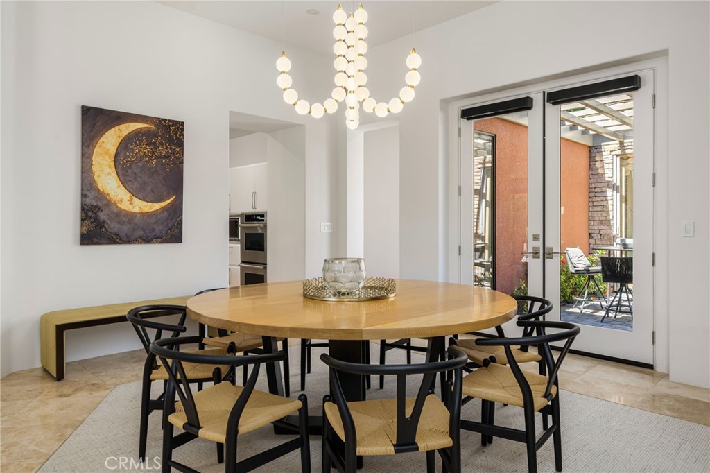 50070 Via De Moda Property Photo 16