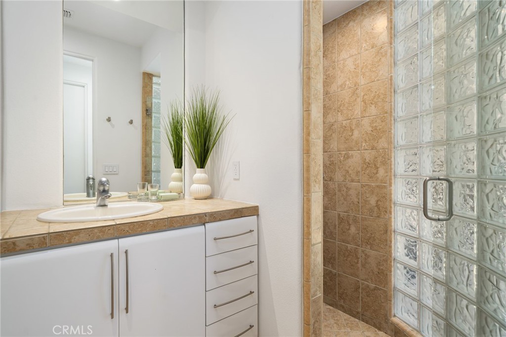 50070 Via De Moda Property Photo 49