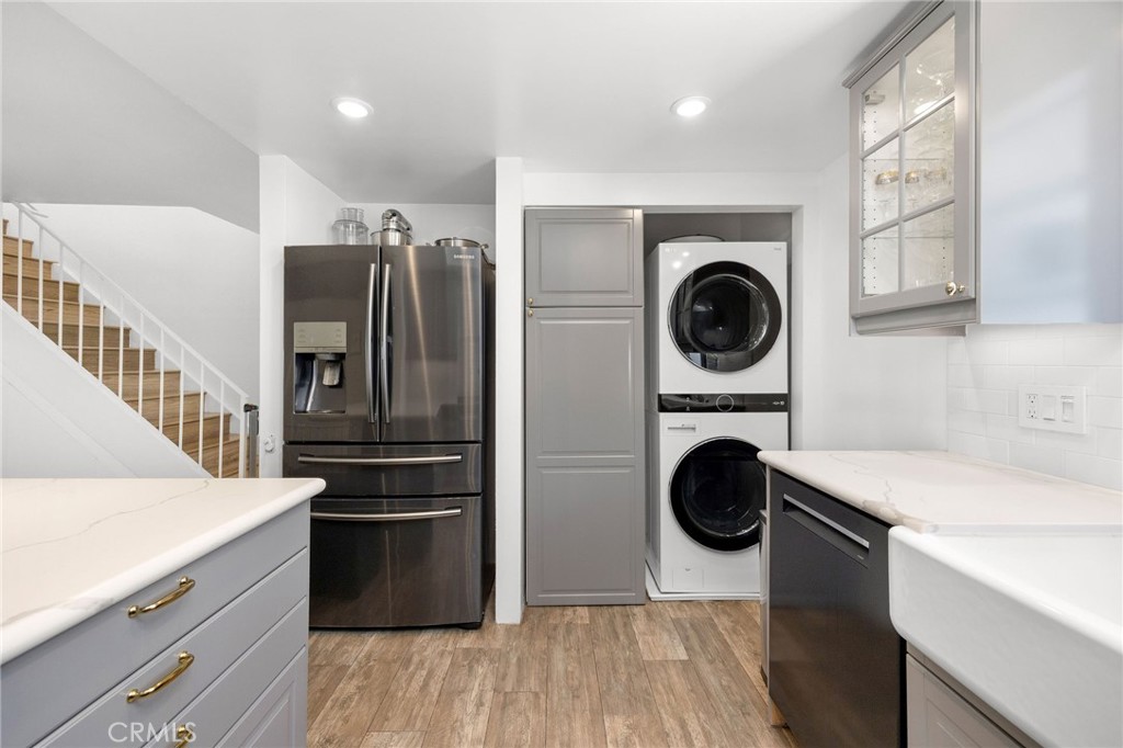 1908 Grant Avenue D Property Photo 14