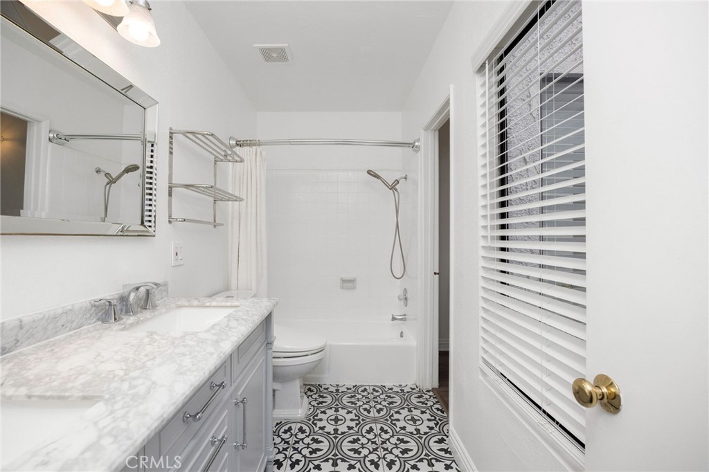 1908 Grant Avenue D Property Photo 19