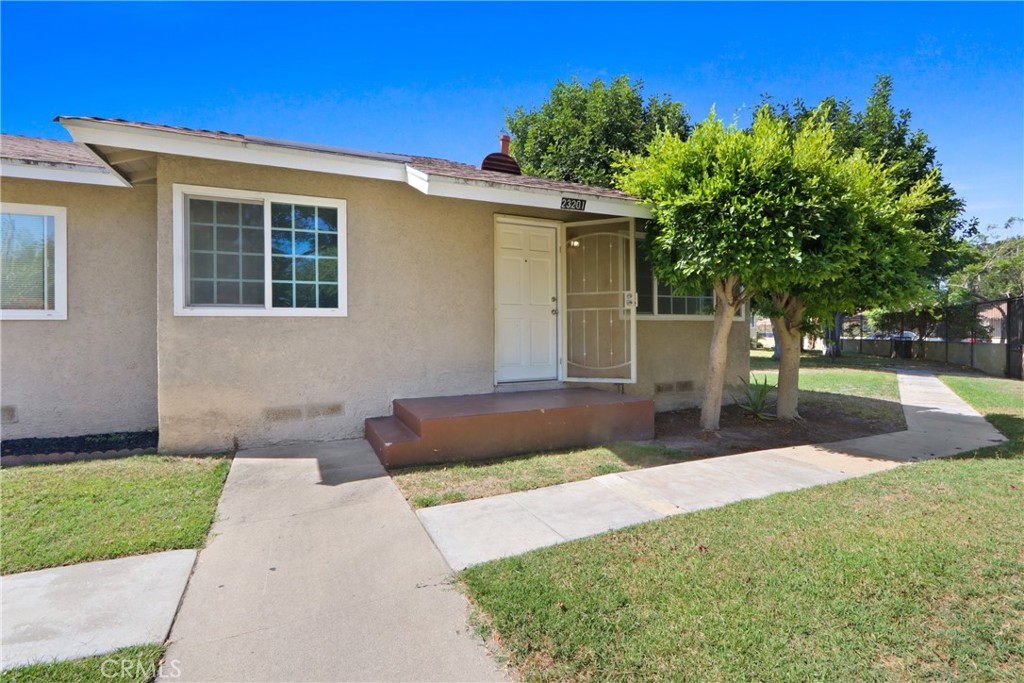 23201 Anchor Property Photo 9