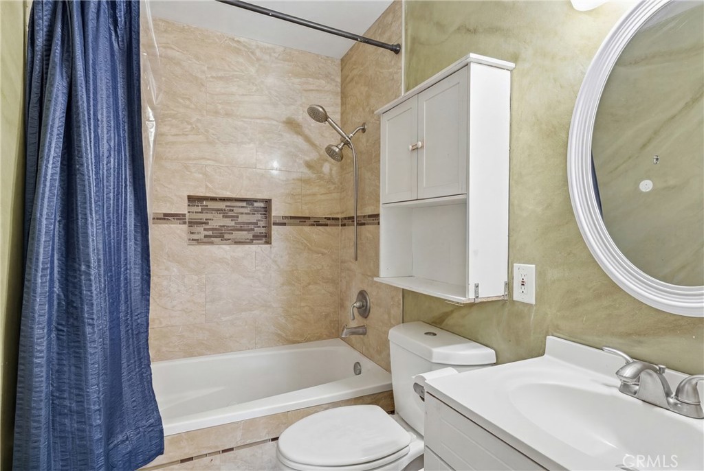 23201 Anchor Property Photo 23
