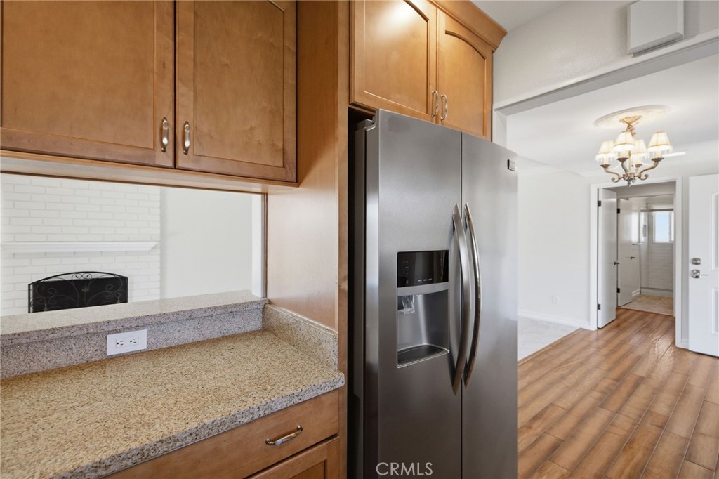 23051 Nadine Circle B Property Photo 10