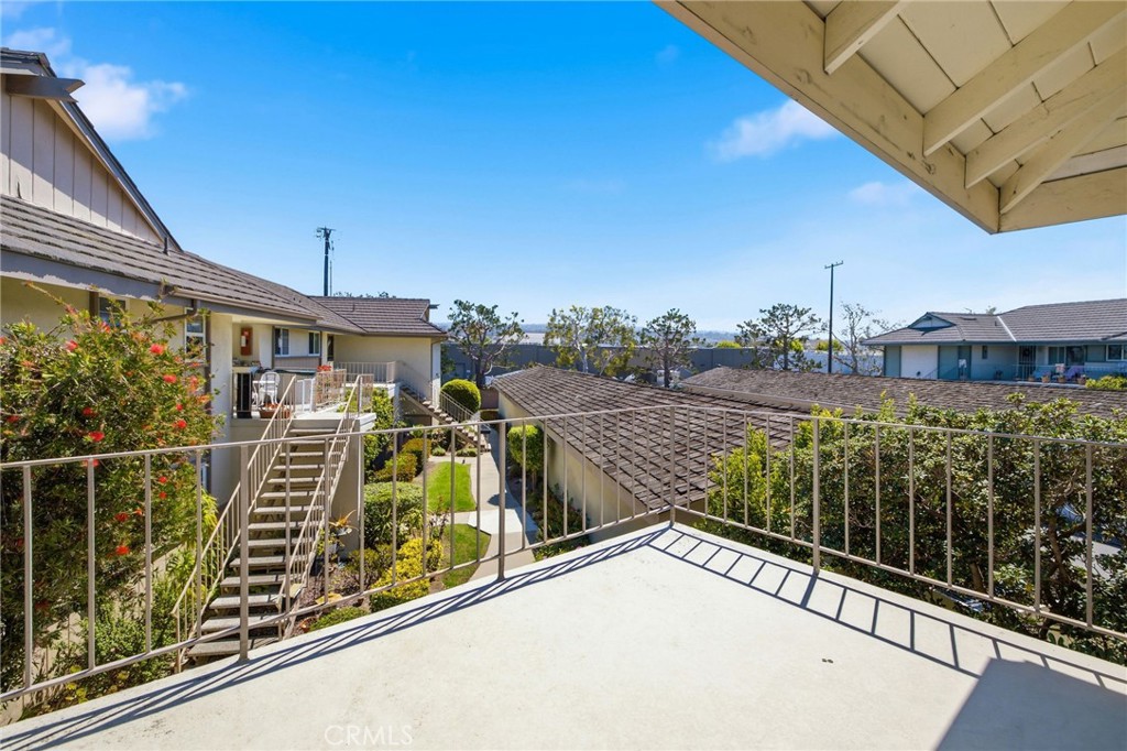 23051 Nadine Circle B Property Photo 14