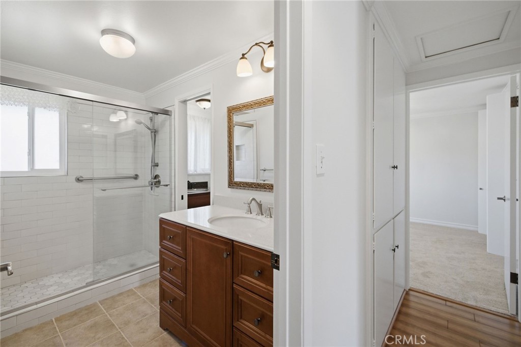 23051 Nadine Circle B Property Photo 22
