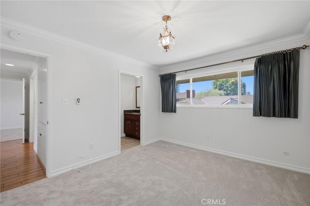 23051 Nadine Circle B Property Photo 28