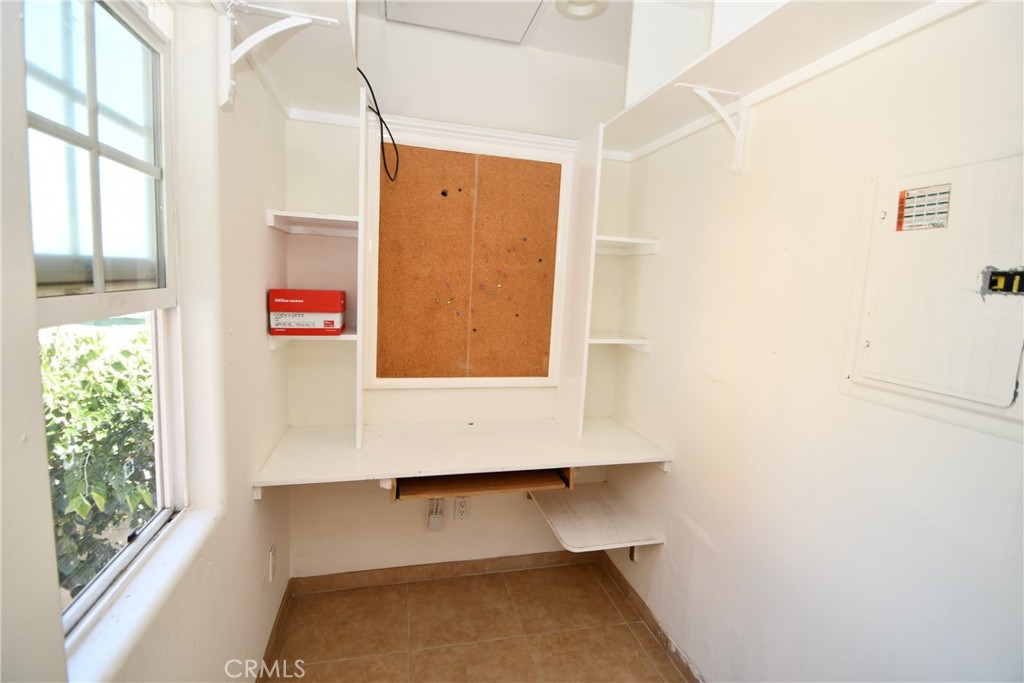 14103 Fonthill Avenue Property Photo 2