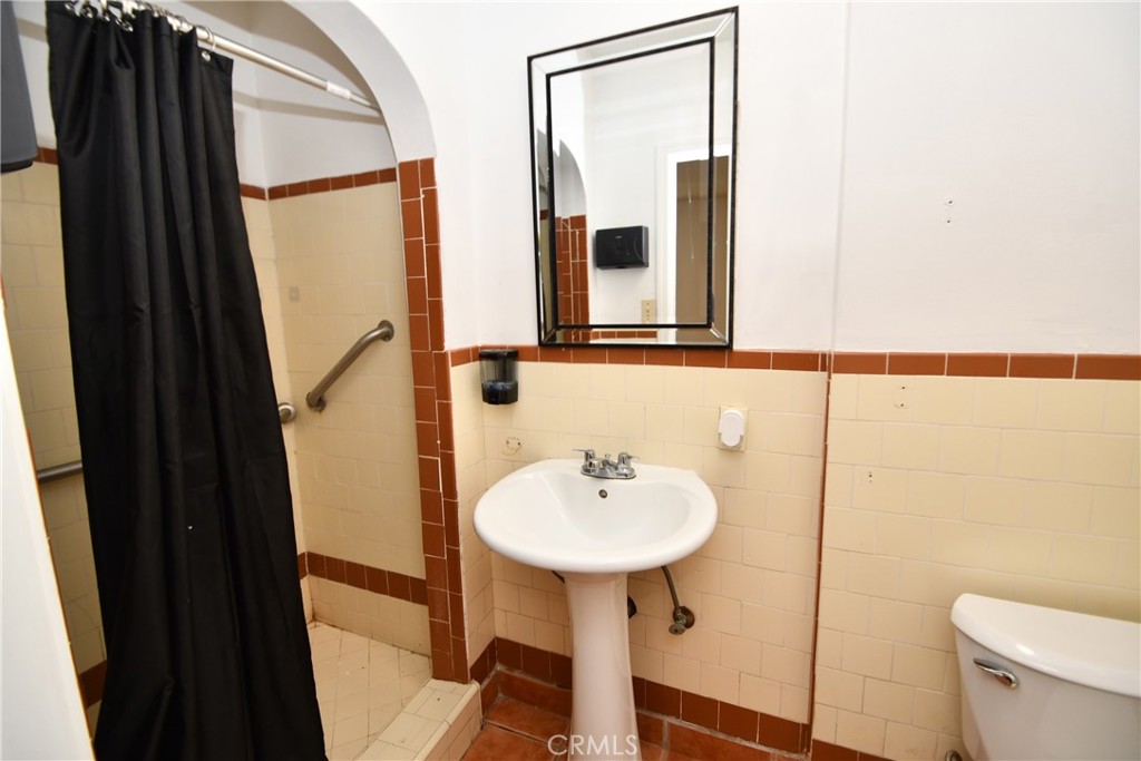 14103 Fonthill Avenue Property Photo 21