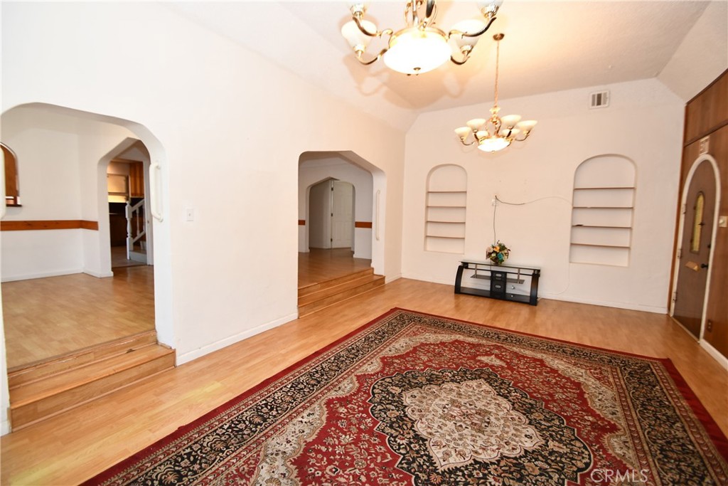 14103 Fonthill Avenue Property Photo 24