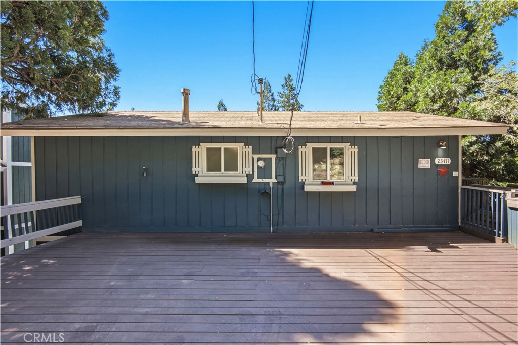 23771 Zuger Dr Property Photo 3