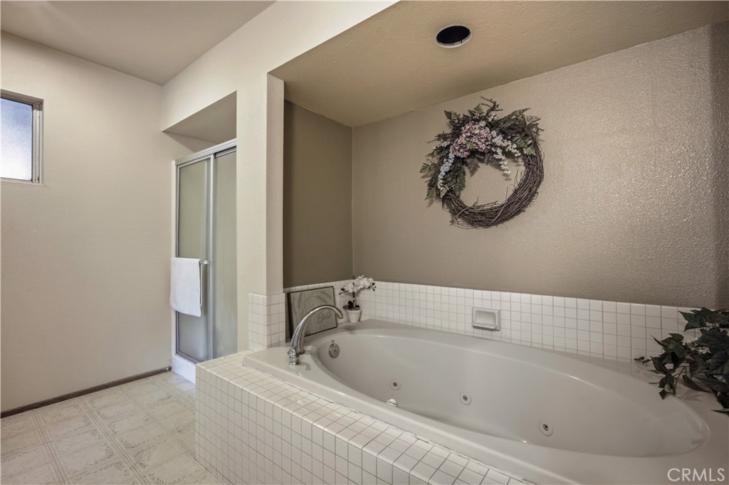 23771 Zuger Dr Property Photo 29