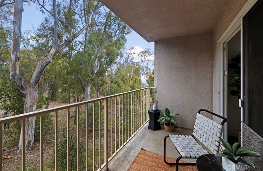 1108 Camino Real 409 Property Photo 26