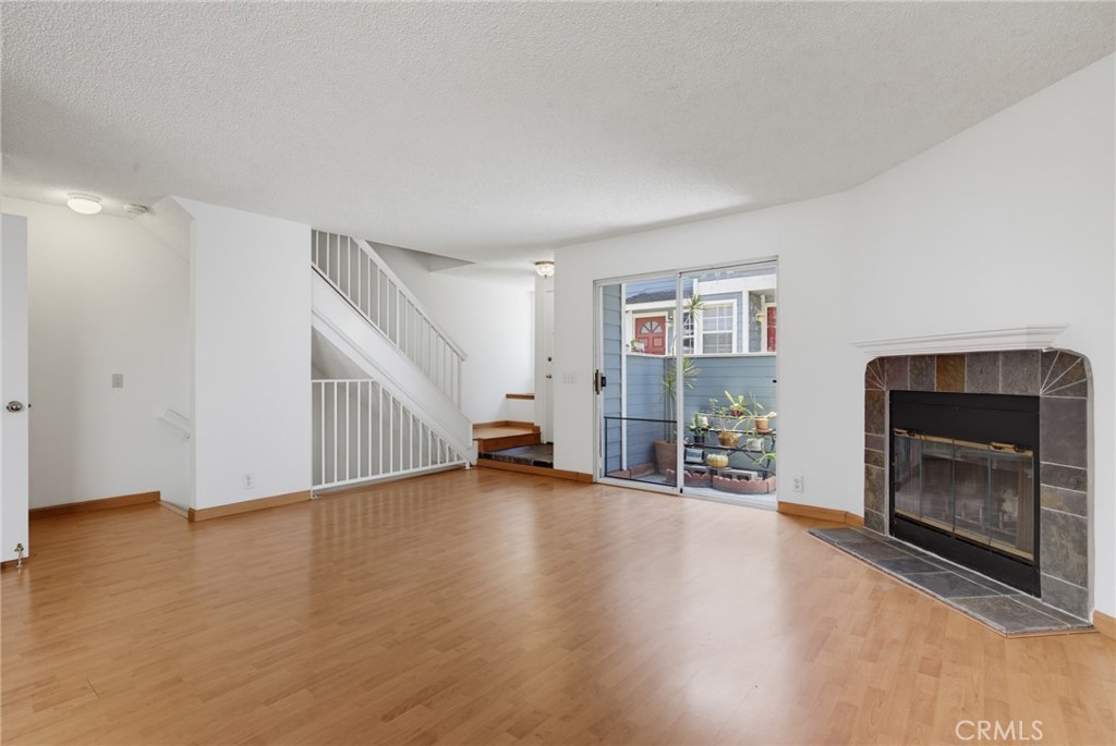 26119 Frampton F Property Photo 8
